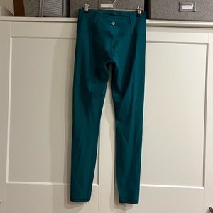 Lululemon teal mid rise yoga leggings